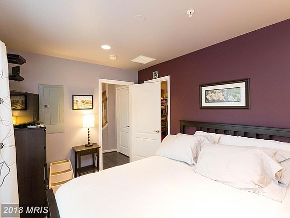 Bedroom (Master) #1 Main Level Floor view