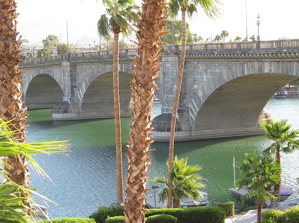 1055 Barcelona Loop, Lake Havasu City, AZ 86403