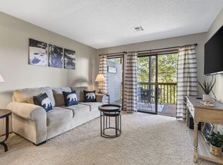 412 Notch Ln BUILDING 2-6, Reeds Spring, MO 65737