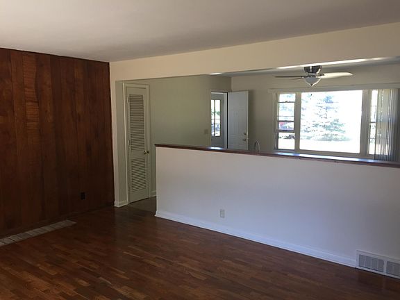 5th image of 2704 Rockwood Dr