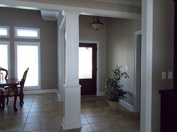 2nd image of 523 County Road 6