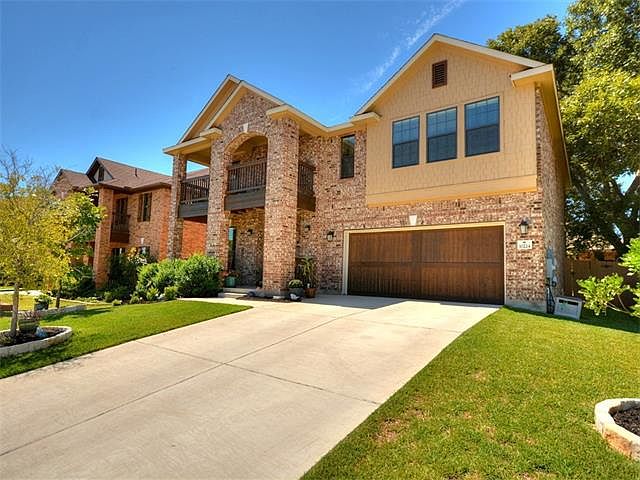 1st image of 10224 English Oak Dr