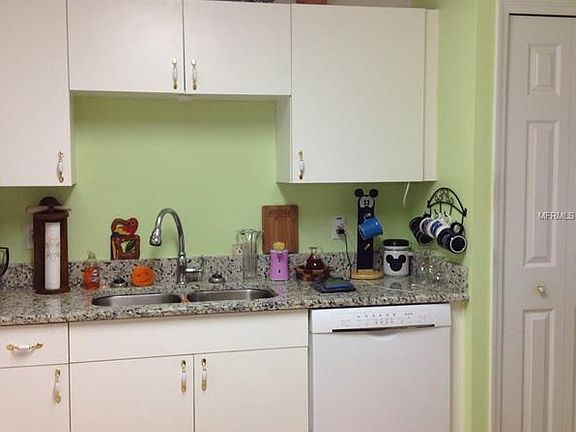 4th image of 2145 Winsley St
