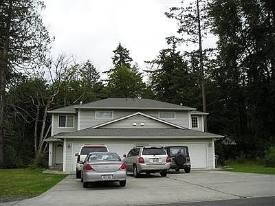 2nd image of 12725 Woodland Ave E