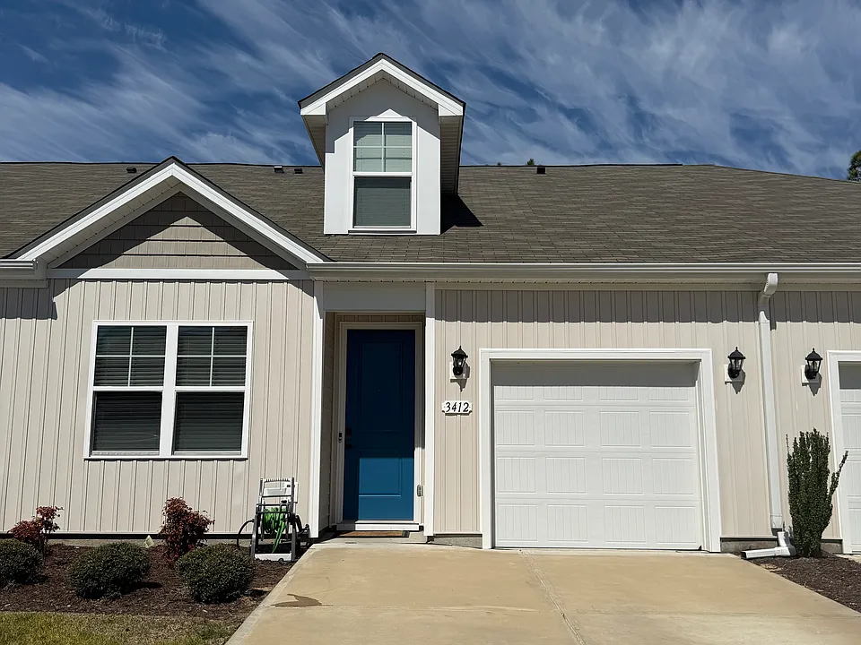 3412 Bells Lake Cir