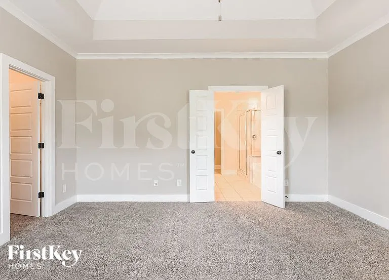 4881 Mountain Gap Dr — Photo 7