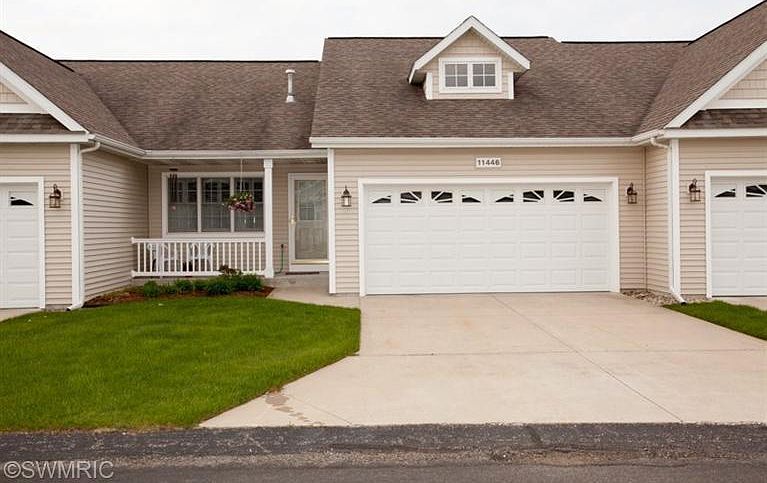 1st image of 11446 N Lake Dr