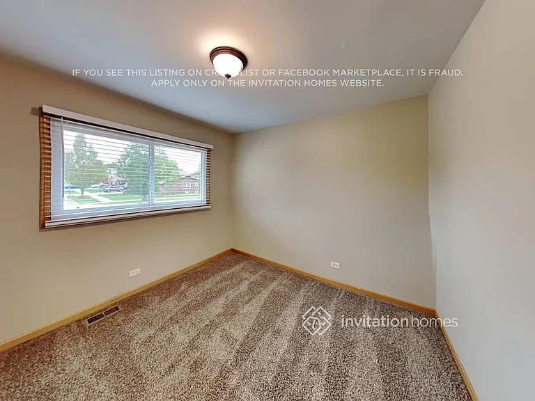 6009 157th St — Photo 16