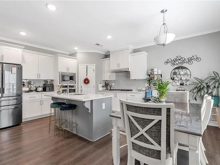 2627 Chase Rdg — Photo 13