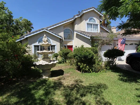 3221 Rollingridge Ave, Palmdale, CA 93550