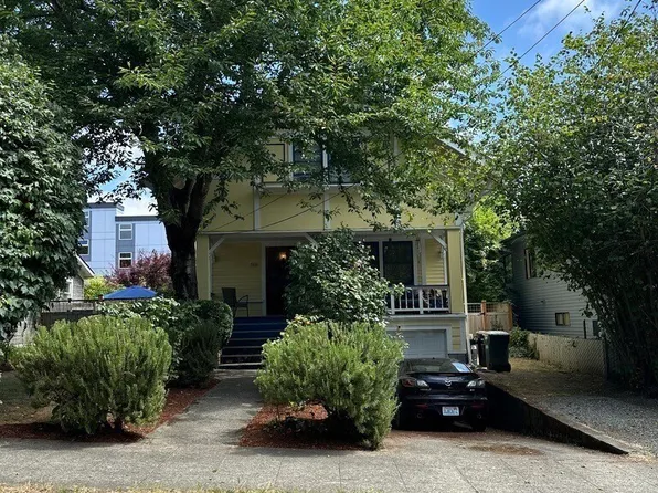 3636 Greenwood Avenue N, Seattle, WA 98103