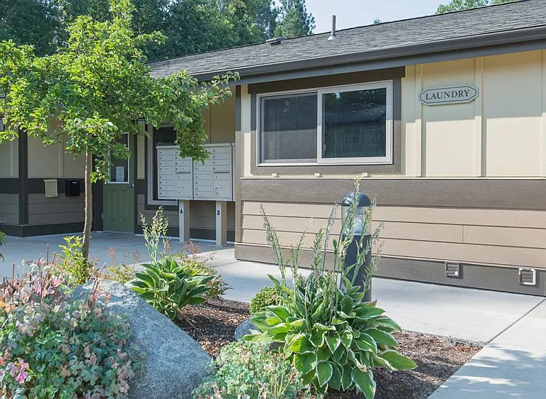 1108 NE Rose St #1108 — Photo 1