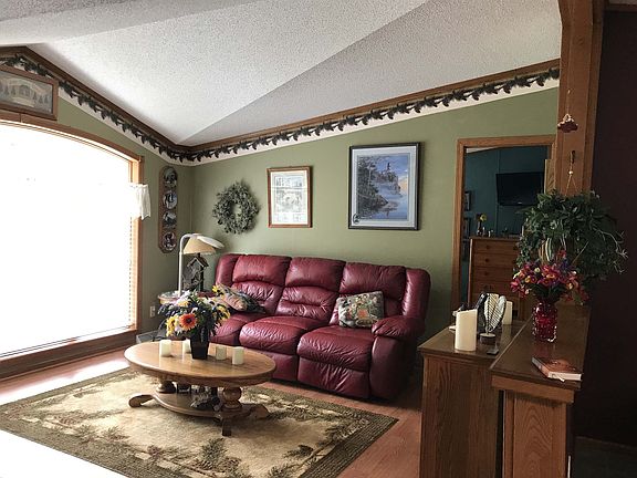 5th image of 87506 Marina Beach Way