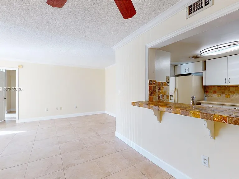 2055 SW 122nd Ave #108 — Photo 4