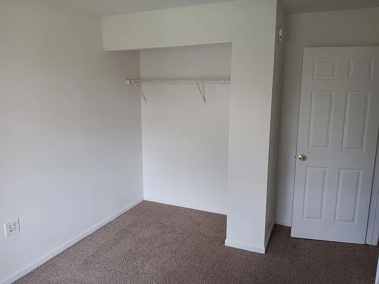 220 S Yellow Springs St — Photo 6