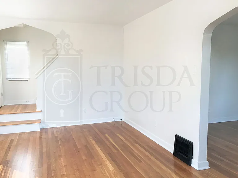 3218 Glendale Ave — Photo 6