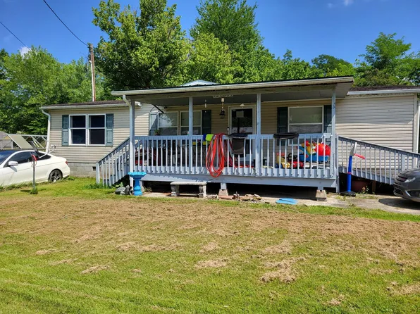 224 2nd Ave, Clay City, KY 40312