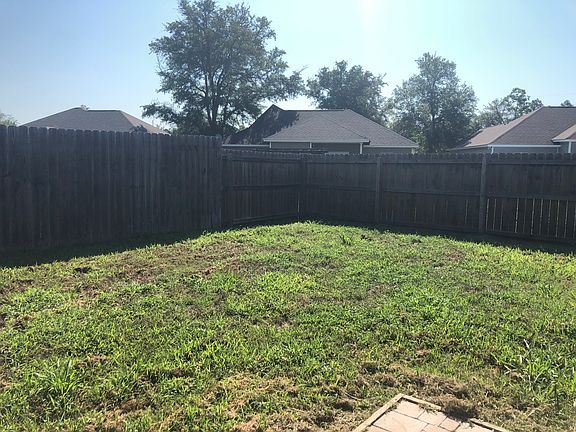 3rd image of 130 Satilla Sands Dr