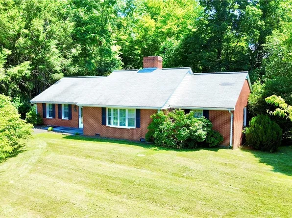 2133 NC Highway 16 S, Jefferson, NC 28640