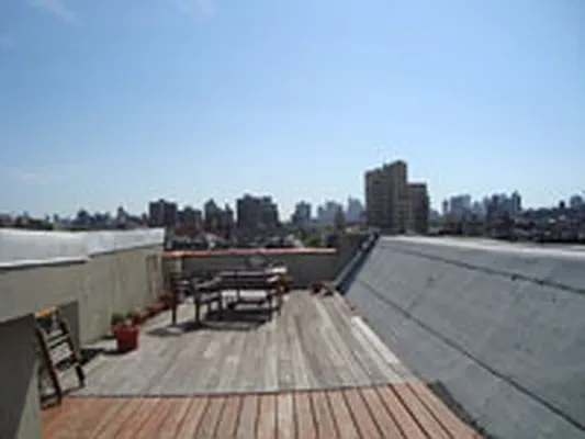 Rented by DSA Realty | media 51