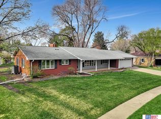 6541 Everett St, Lincoln, NE 68506