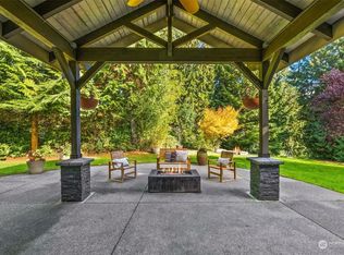 10567 Woodchuck Ln SE, Pt Orchard, WA 98367