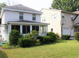 107 Elbow Rd, North Syracuse, NY 13212