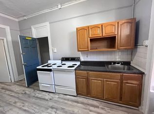424 E 148th St #3B, Bronx, NY 10455