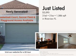 8305 Deerland Bluff Ln, Riverview, FL 33578