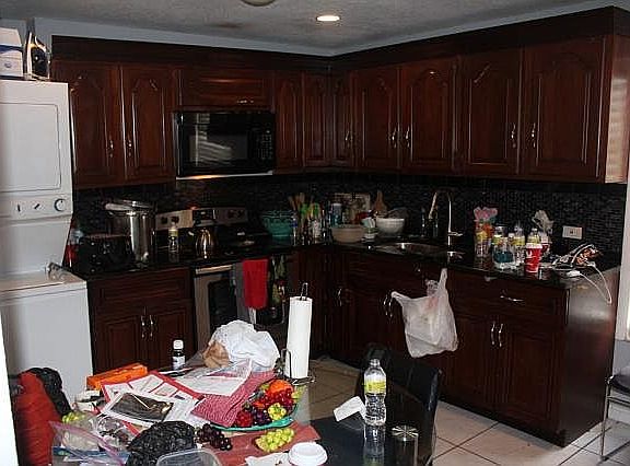 2nd image of 1705 Magnolia Dr