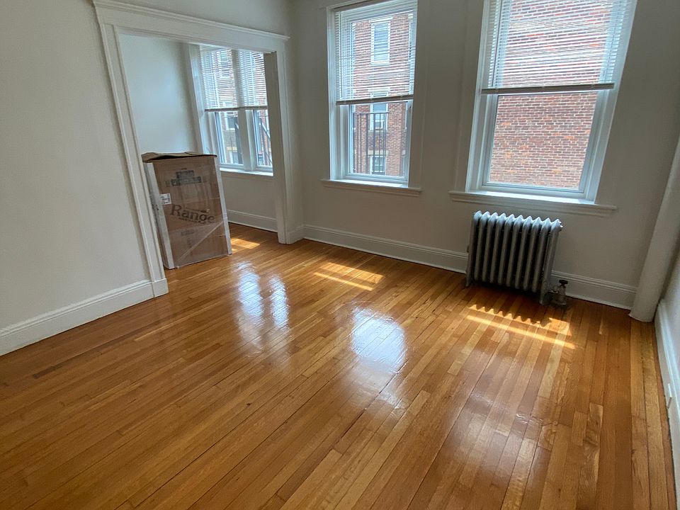 1st image of 121 Park Dr APT 25H