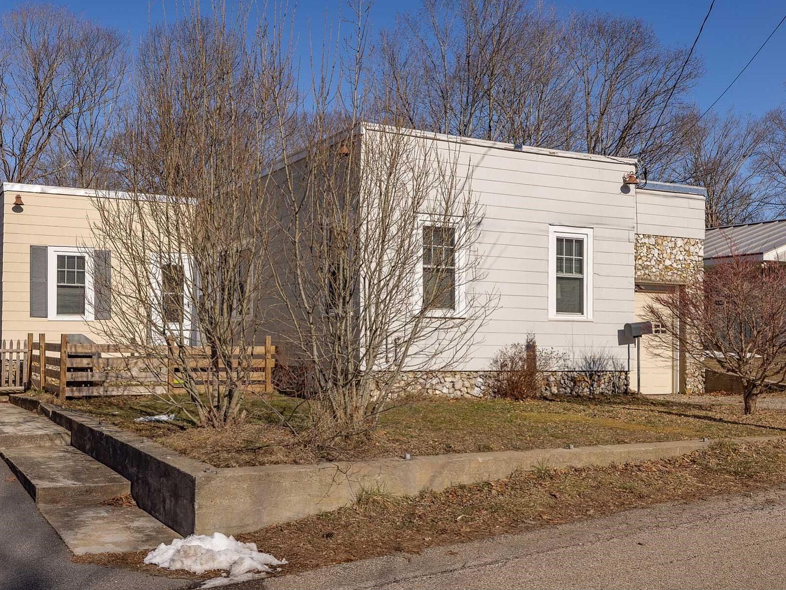 29 Main Street, Kittery, ME 03904 Zillow