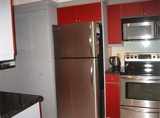 5th image of 3051 NE 48th St APT 501
