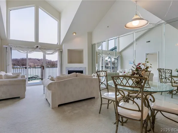 316 Cedar Heights Dr Unit 4C, Camdenton, MO 65020