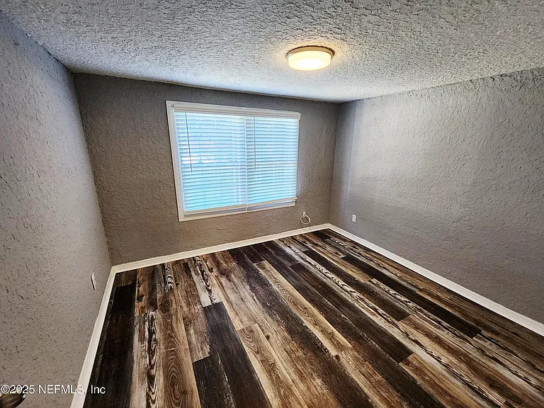 3238 Townsend Blvd — Photo 13