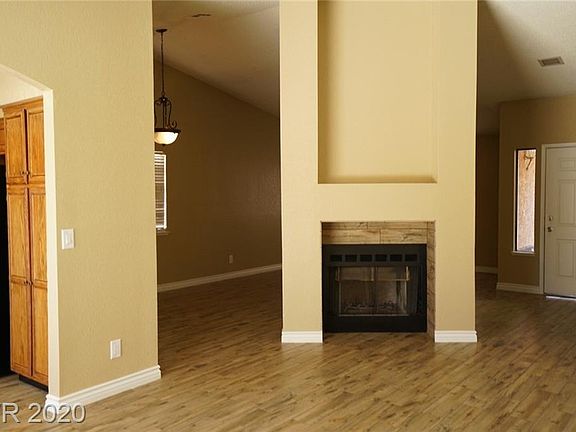 3rd image of 4427 Ryder Ln