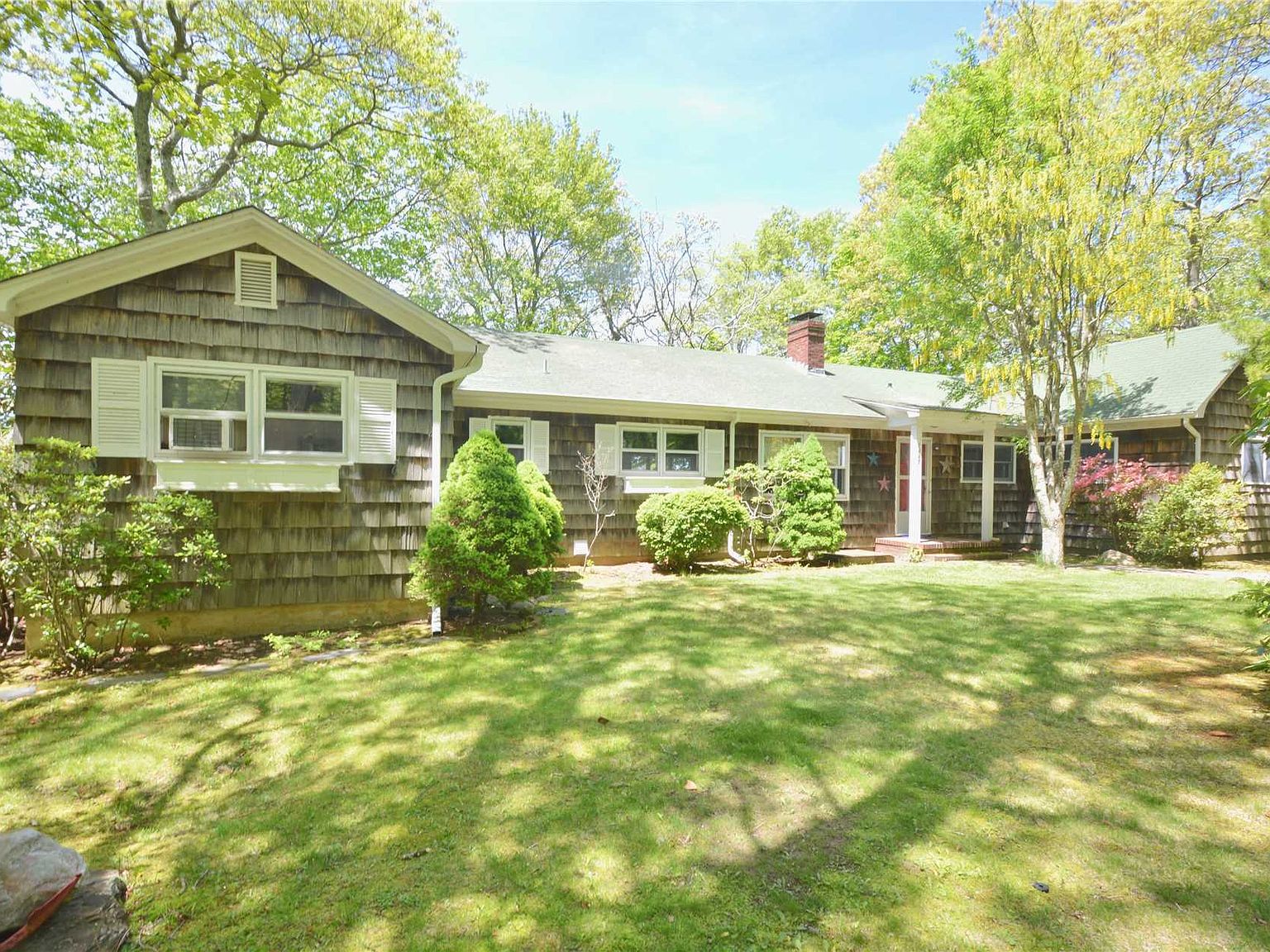 7447 Soundview Ave, Southold, NY 11971 Zillow