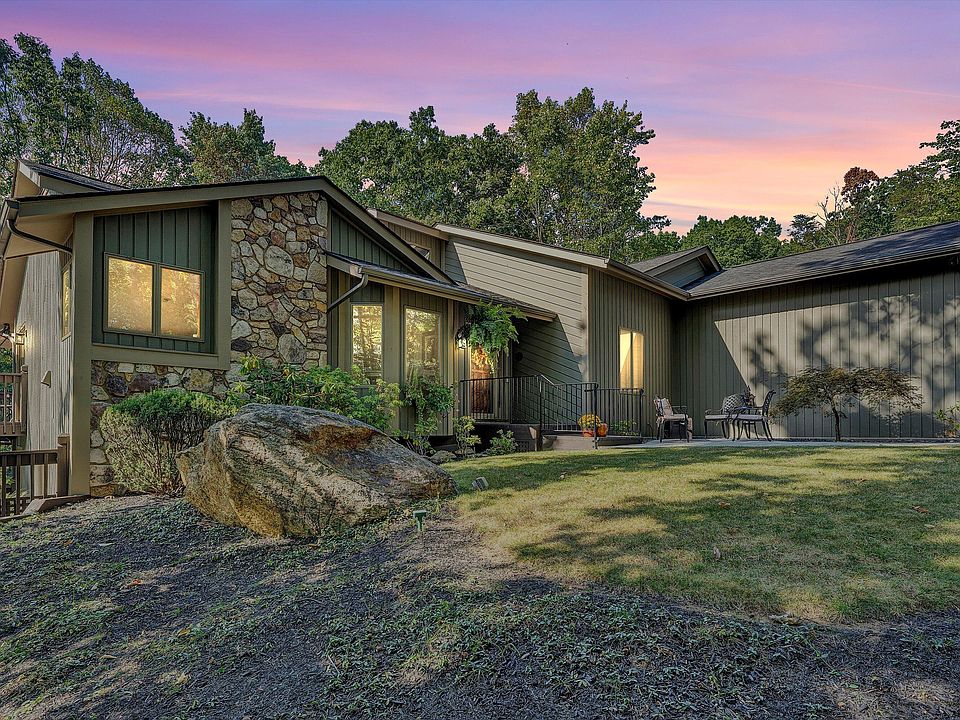 1st image of 4196 Toddsbury Dr