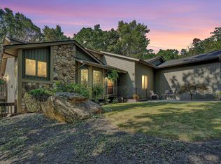 4196 Toddsbury Dr, Vinton, VA 24179