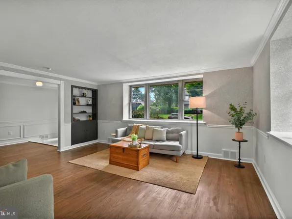 3 Arbor Lea Rd, Lansdowne, PA 19050