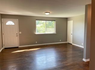 276 Ivywood Dr, Nashville, TN 37210