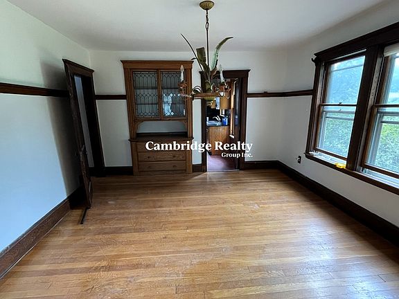 4th image of 346-348 Belmont St #2T