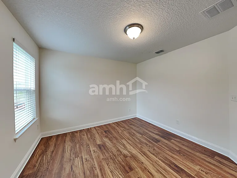740 Celebration Ln — Photo 19