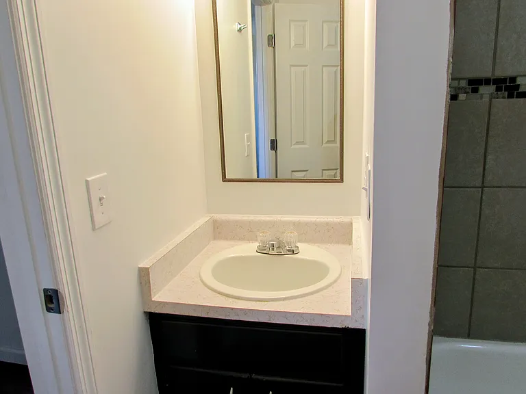Spacious bathroom