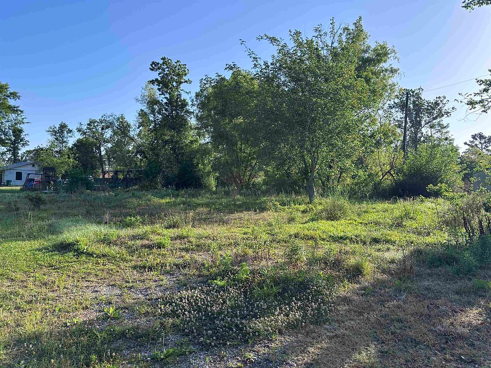 2nd image of 182 Calcasieu Ave