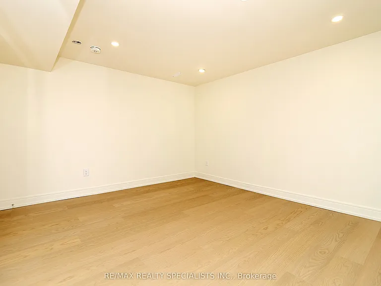 5815 Rainspring Dr — Photo 7