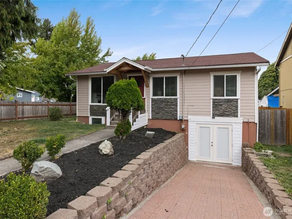 1677 S 47th Street, Tacoma, WA 98408