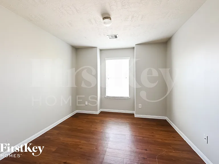 15402 Bammel Oaks Ct — Photo 12