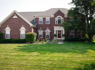 6443 Valleywood Ct, Avon, IN 46123