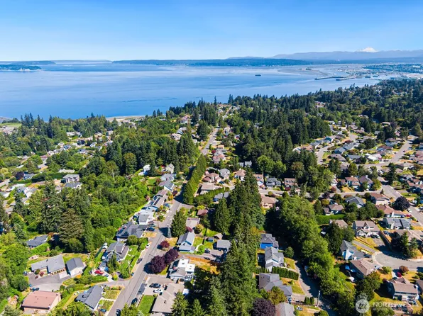 5011 Seahurst Avenue, Everett, WA 98203